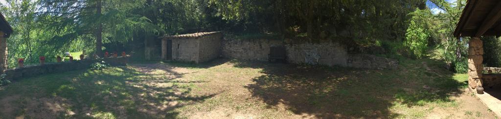 Mas Pardas Santa Pau Exteriör bild