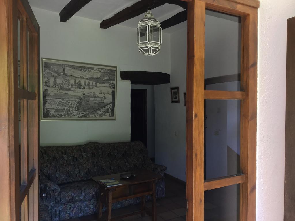Mas Pardas Santa Pau Exteriör bild