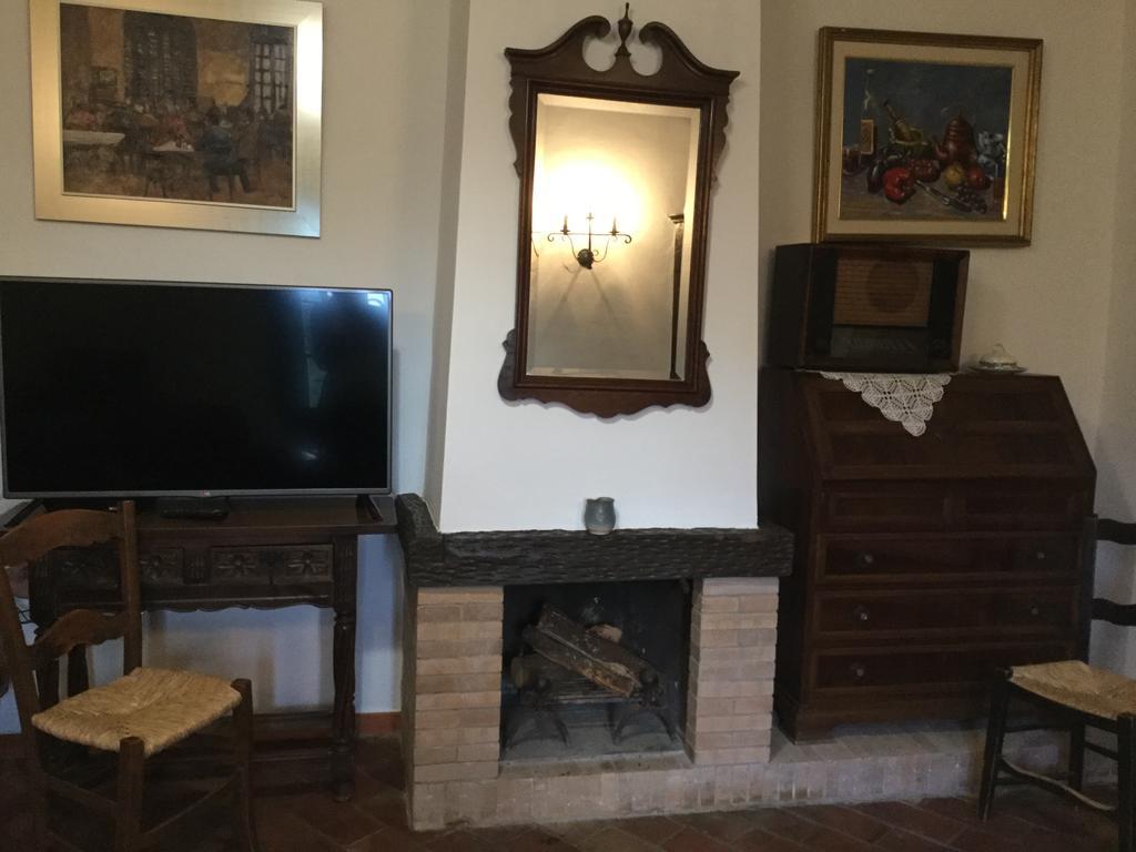 Mas Pardas Santa Pau Exteriör bild